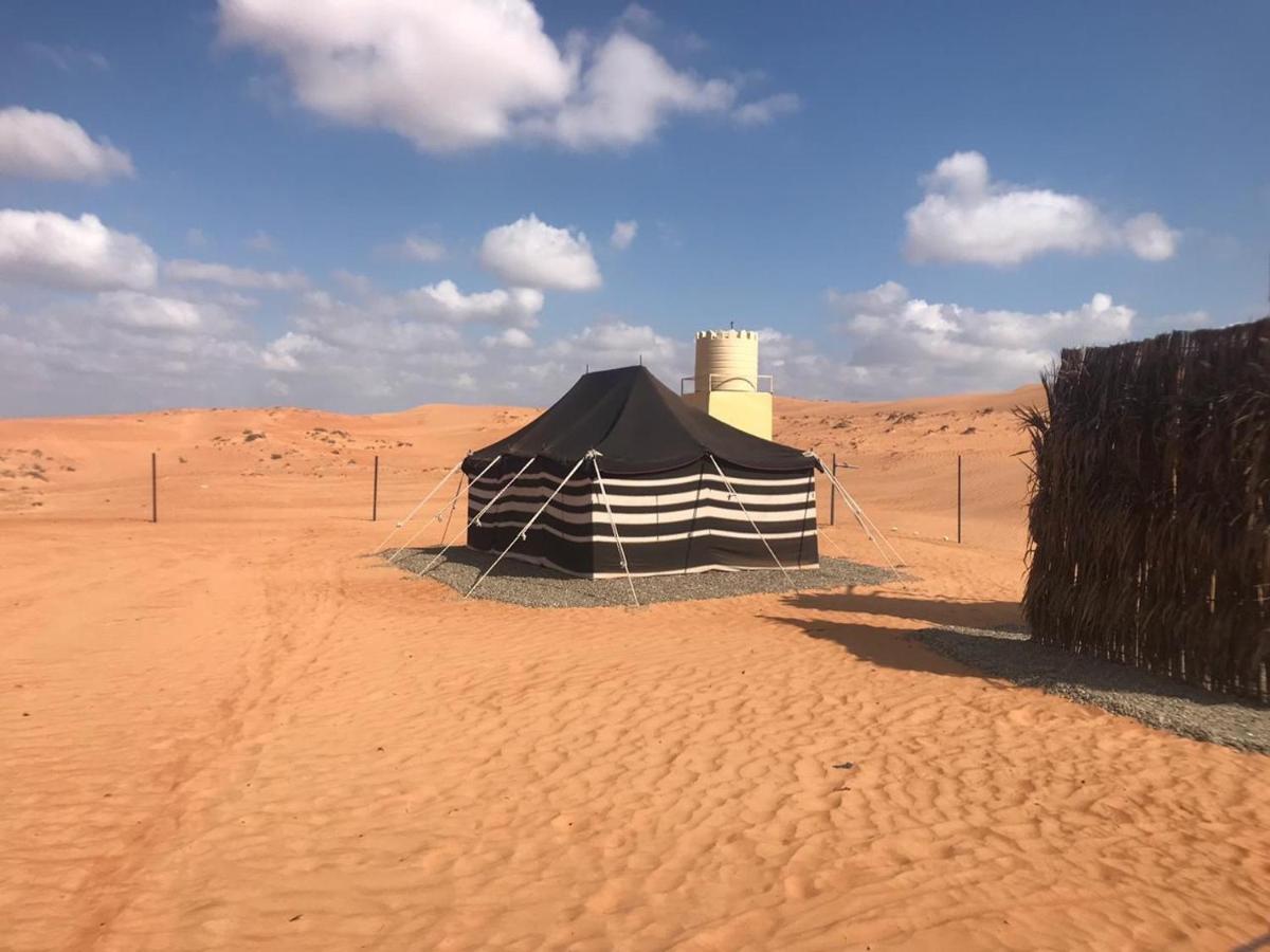 Crescent Desert Private Camp Shāhiq エクステリア 写真