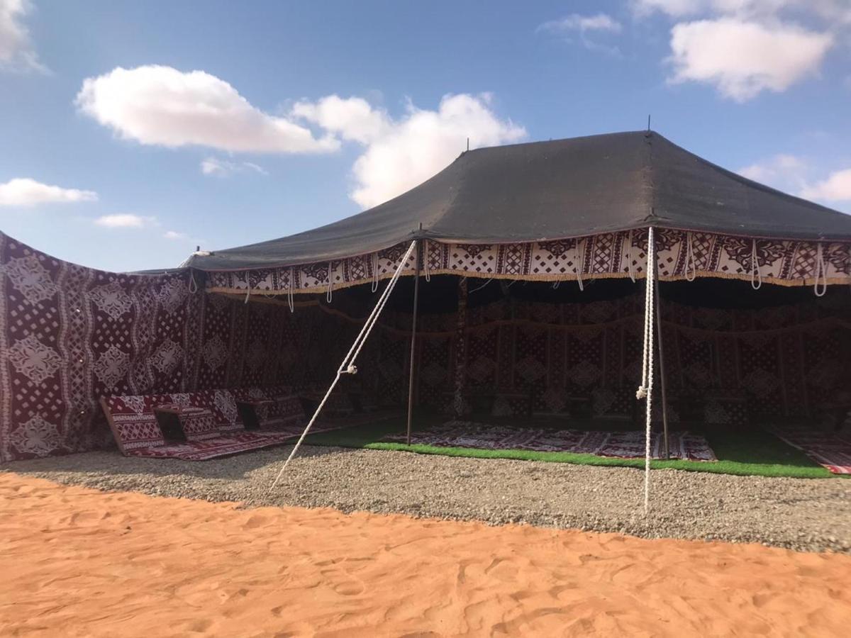 Crescent Desert Private Camp Shāhiq エクステリア 写真